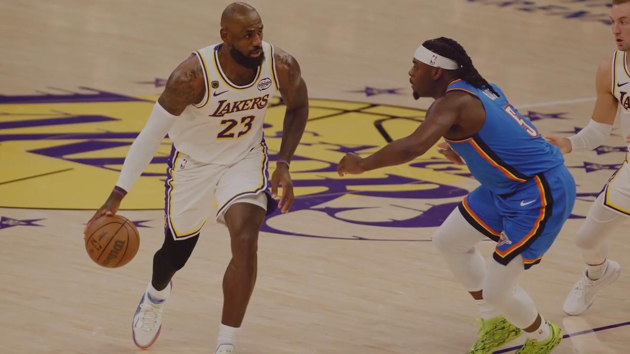 King James leaves L.A - Lakers fans react