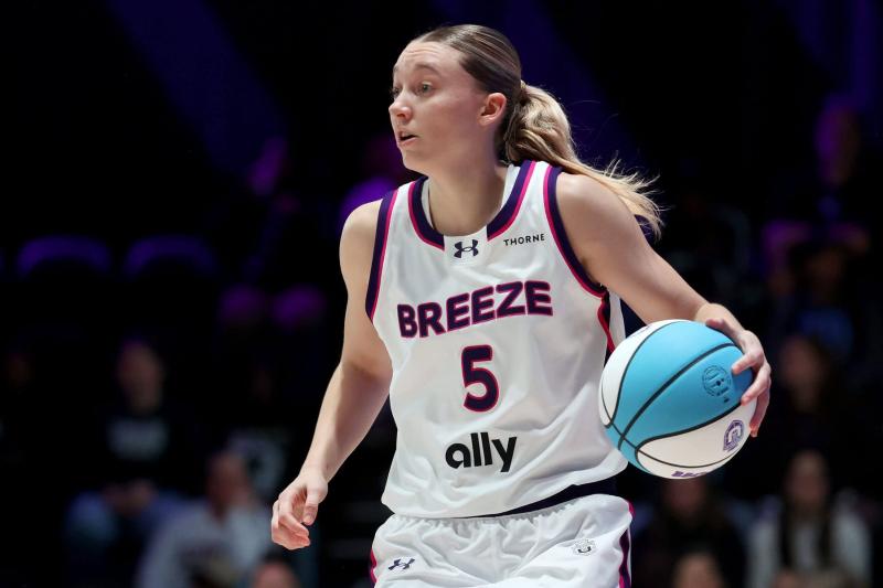 Paige Bueckers wins $50K Unrivaled free-throw challenge, drops 37 in Breeze win